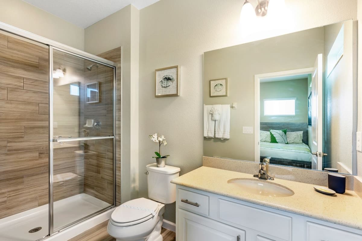 Lake Breeze - Image 26