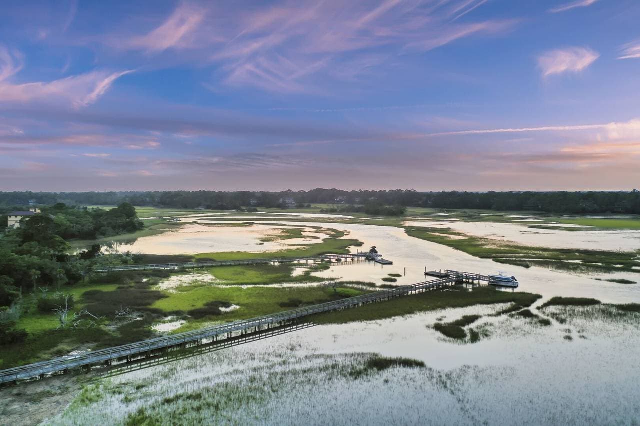 Otter Island Getaway - Image 54