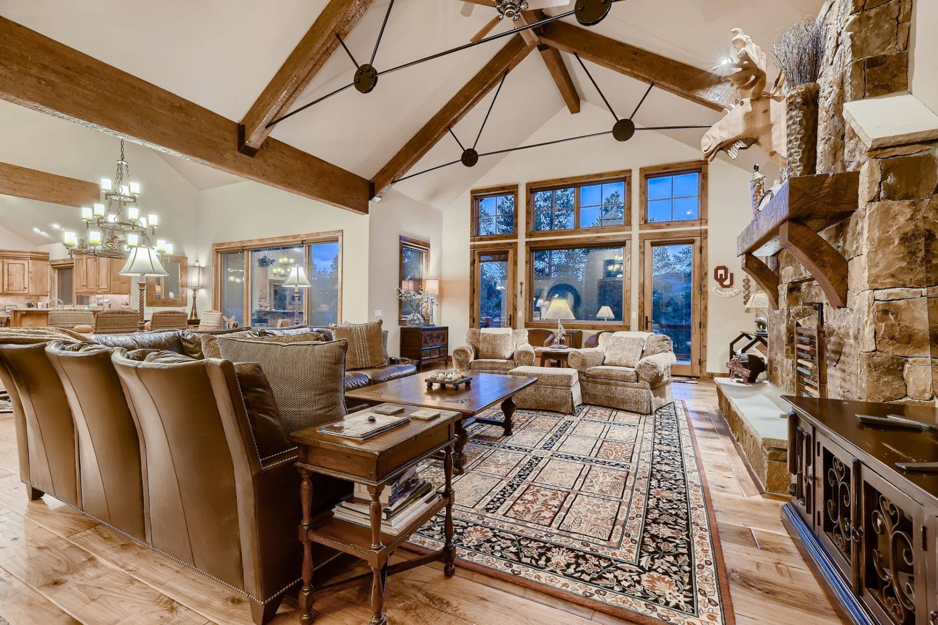 Merry Moose House - Image 3