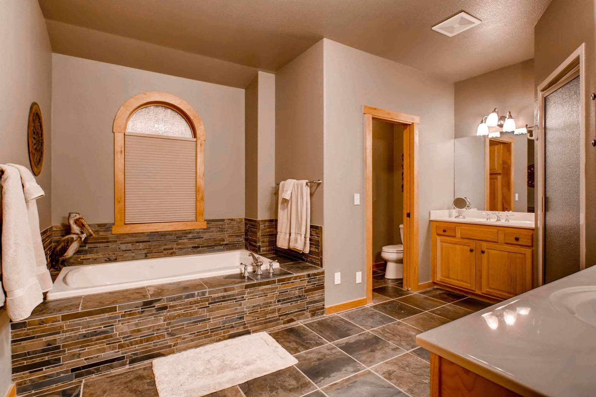 Pine Crest Place - Image 15