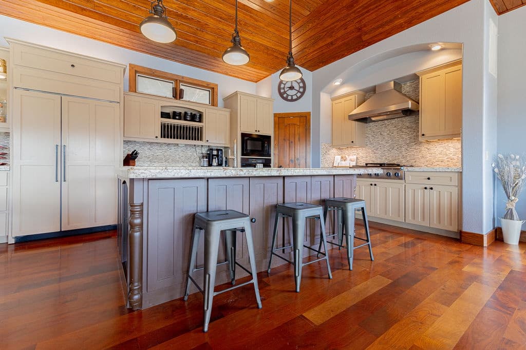 Stairway to Heaven House - Image 3