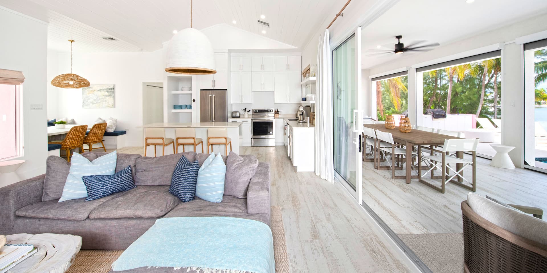 Fantasea and Guest Cottage - Image 9