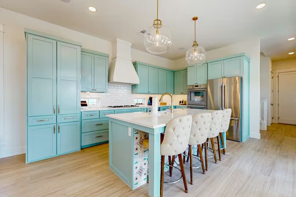 Sip Sip Hooray - Image 4