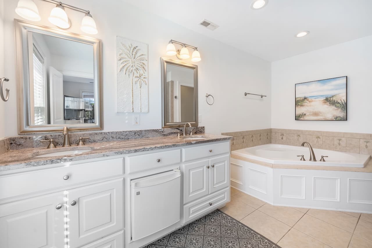 Front Beach Fun - Image 43