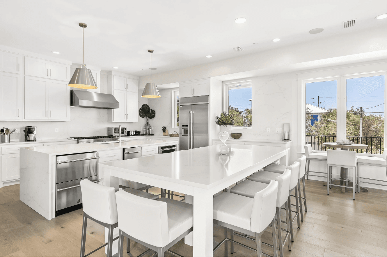 All Decked Out Seagrove - Image 5