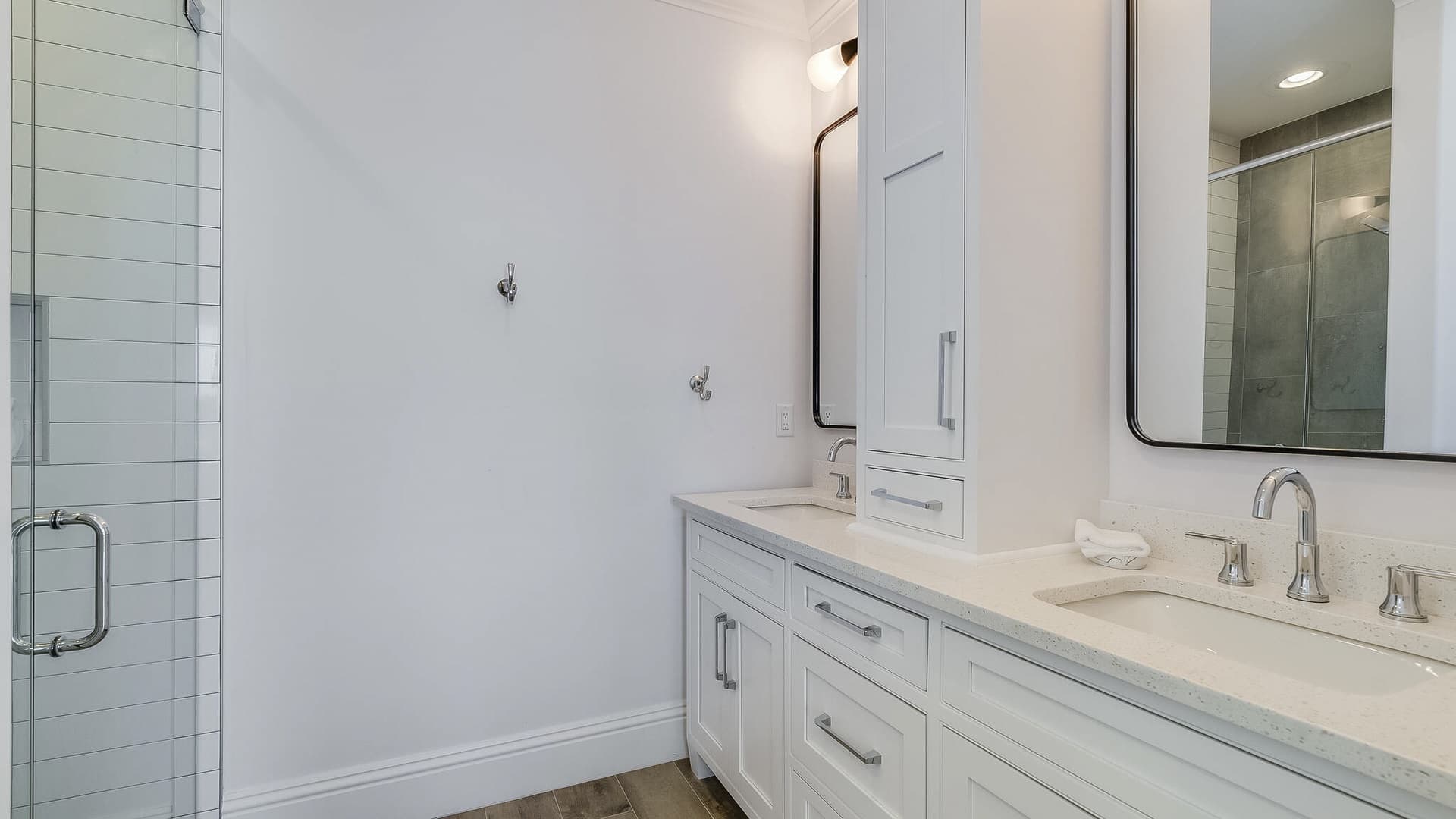 Azzurro Moon - Image 23