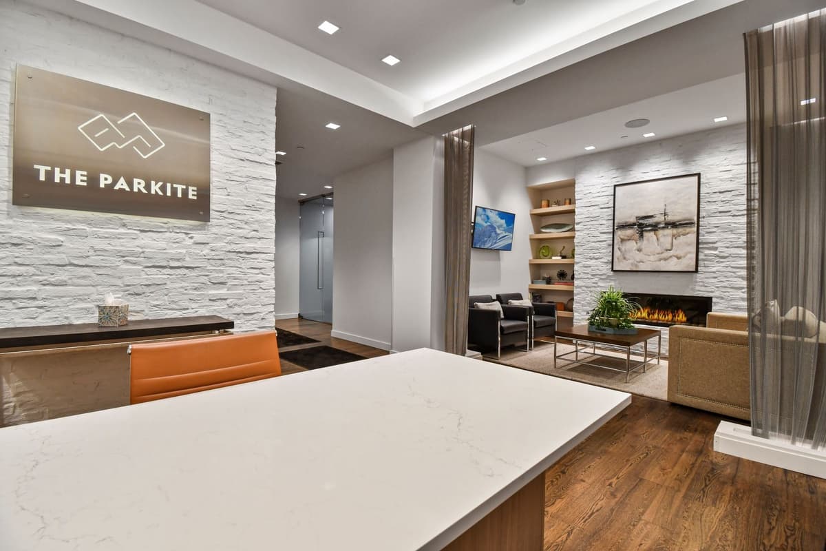 Penthouse at Parkite - Image 25