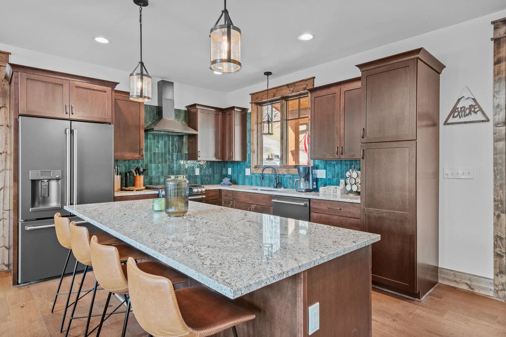 Llama Creek Cabin at Eagles Nest - Image 5