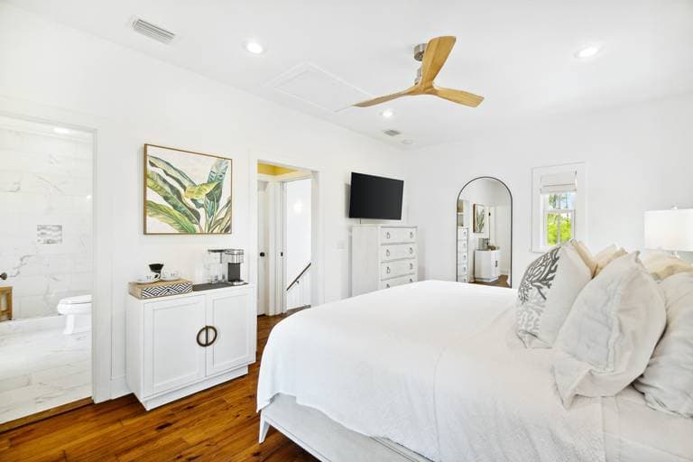 Suite Escape - Image 19