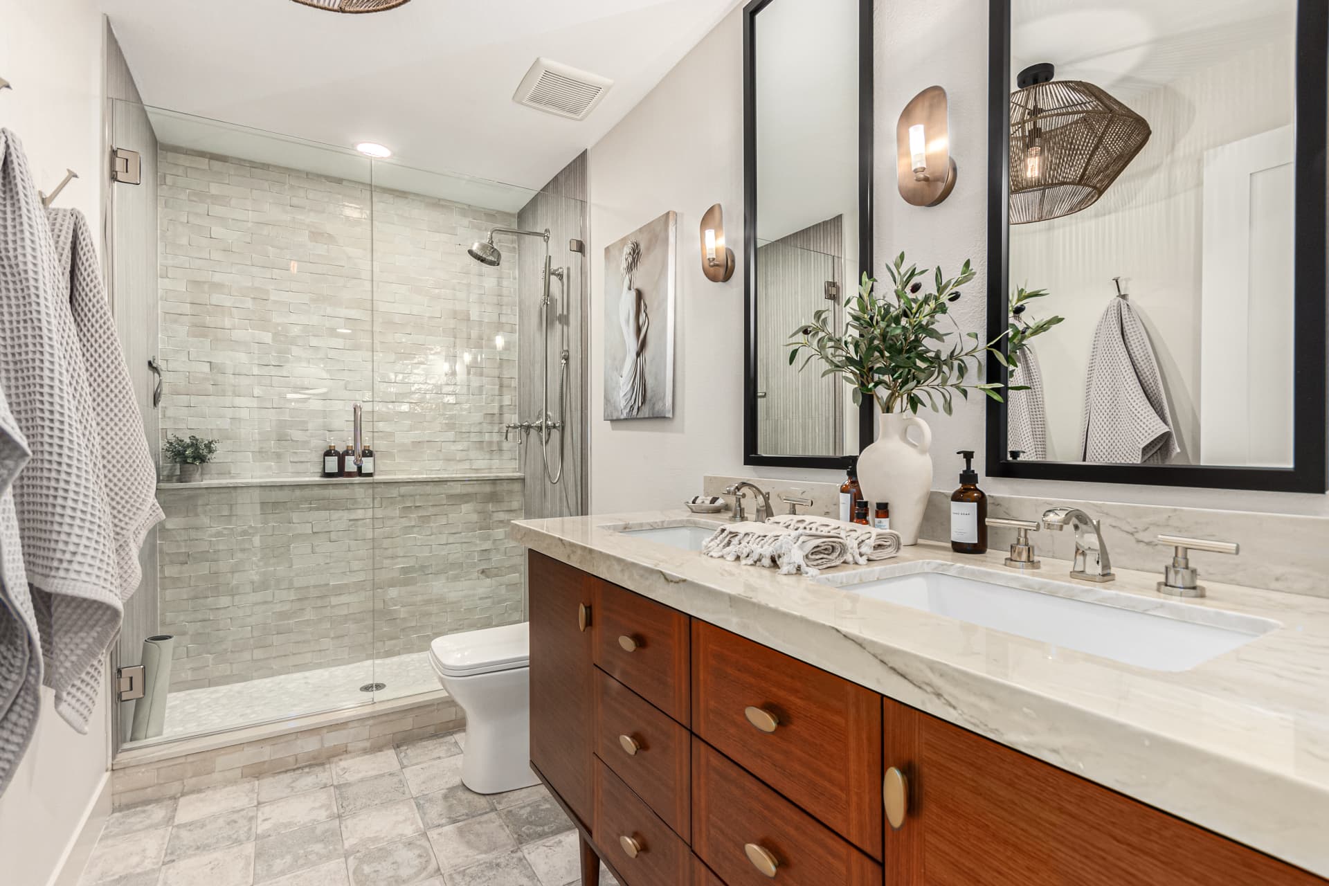 SolaNova Retreat - Image 14