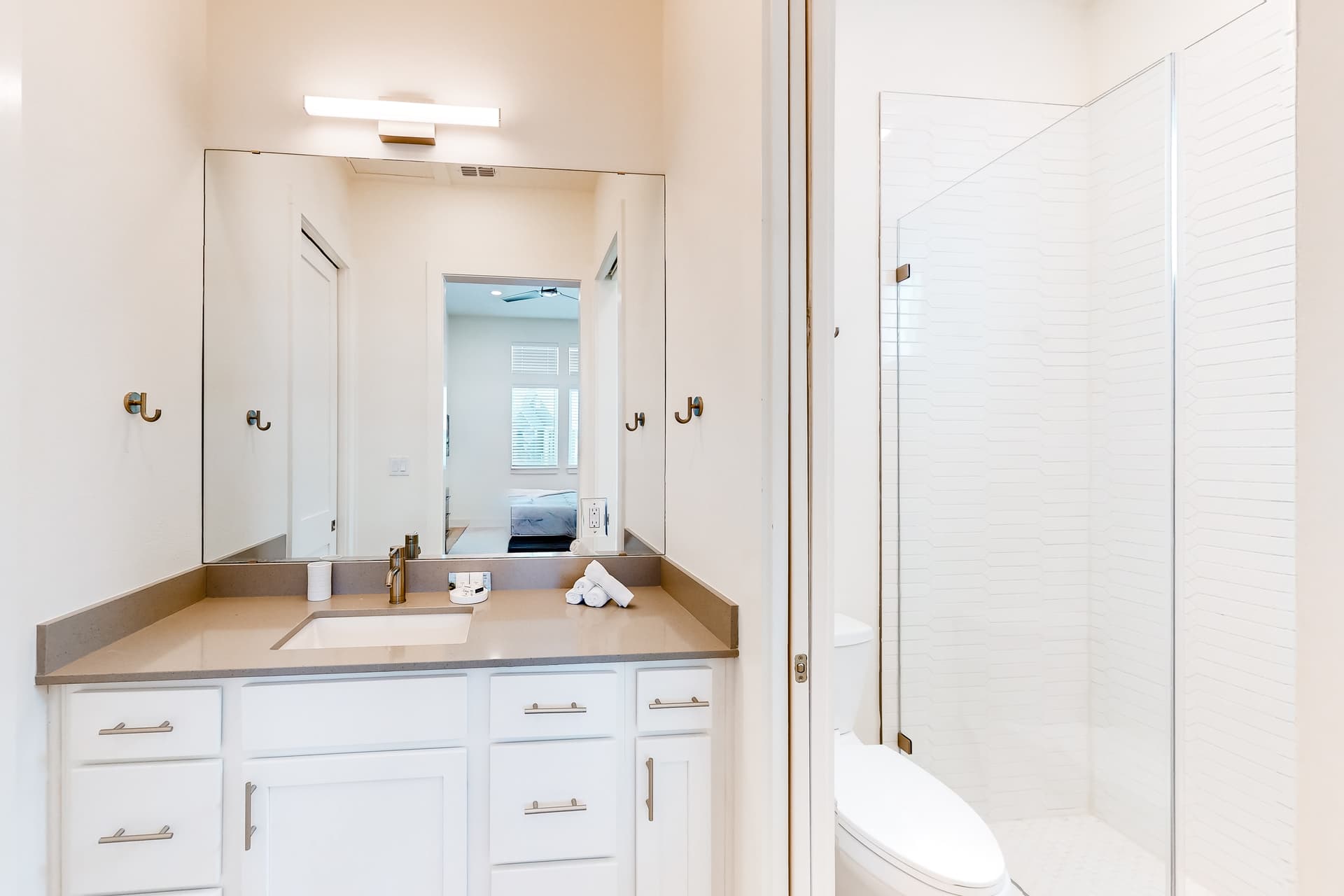 Sunshine Overtime - Image 19