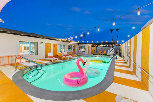 Mod Retreat in Vibrant Palm Springs - Image 1