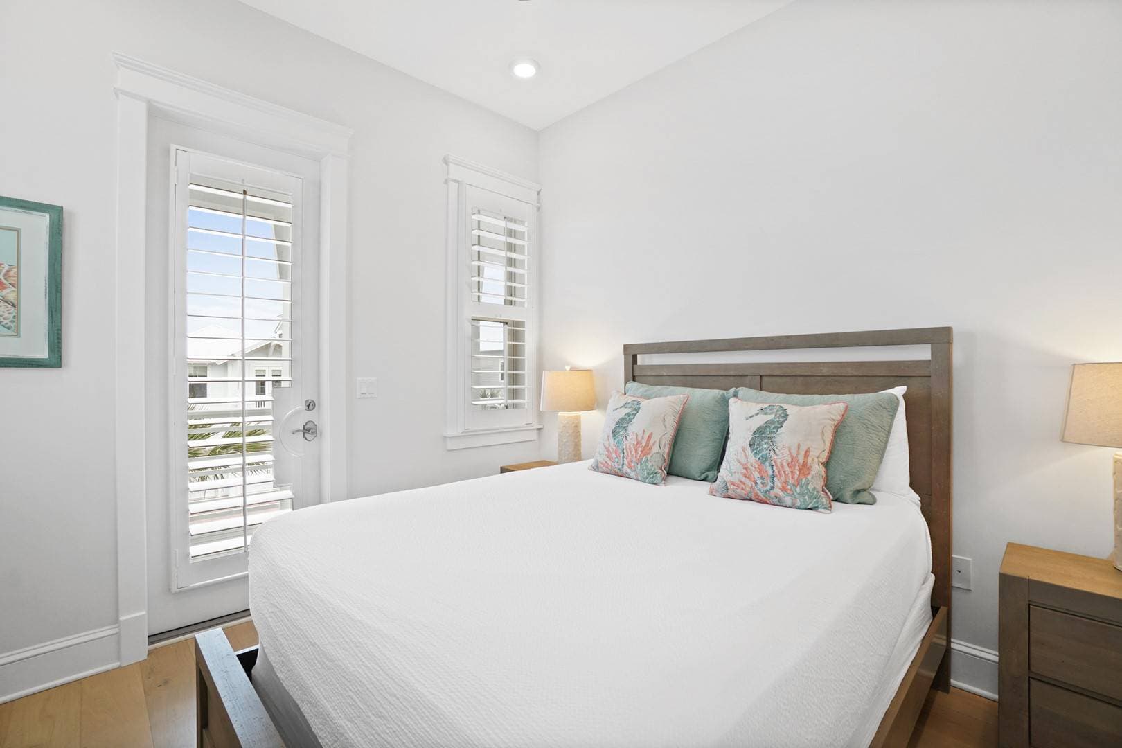 Cottage by the Sea - Image 30