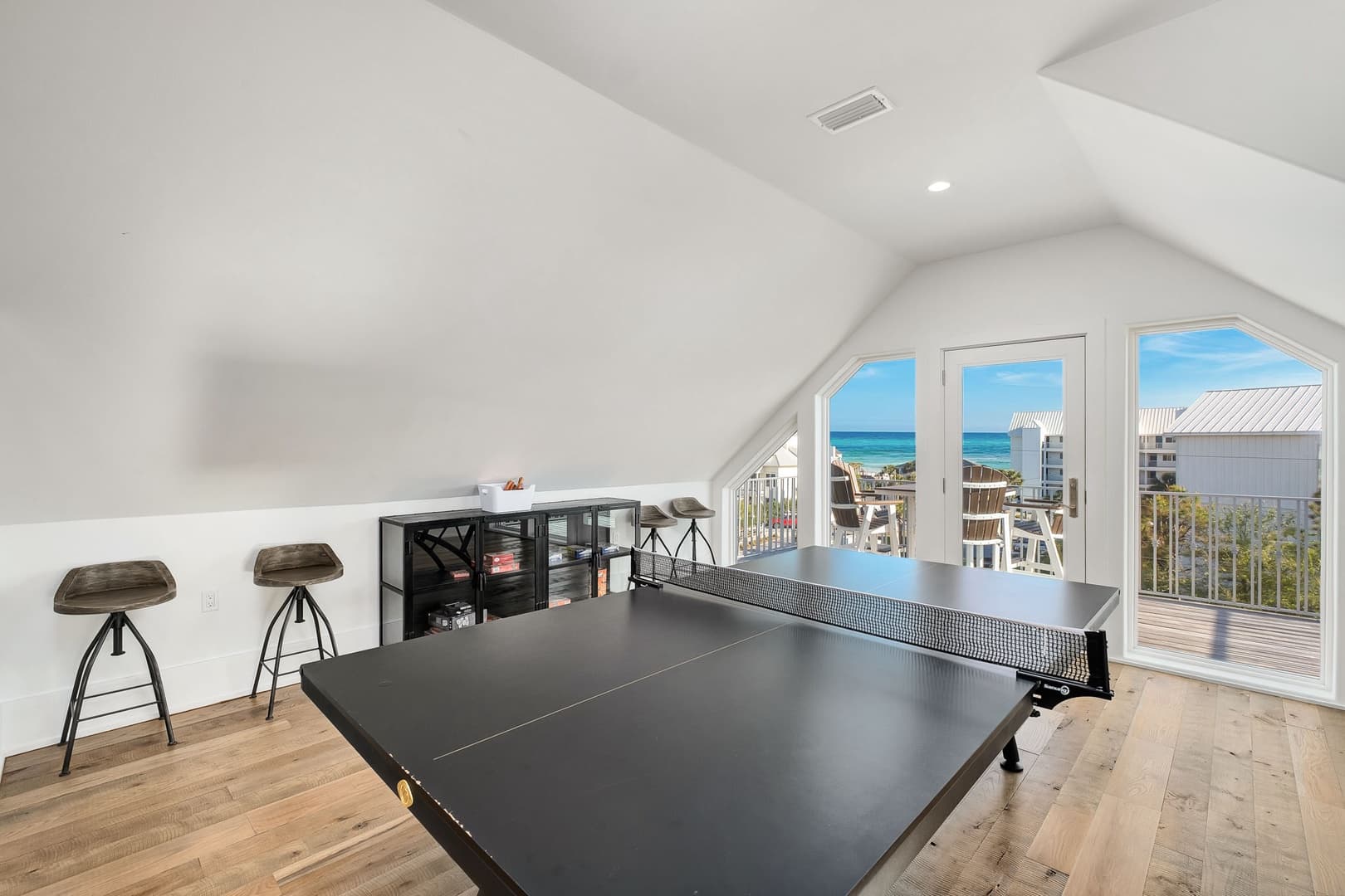 Coastal Dream - Image 21