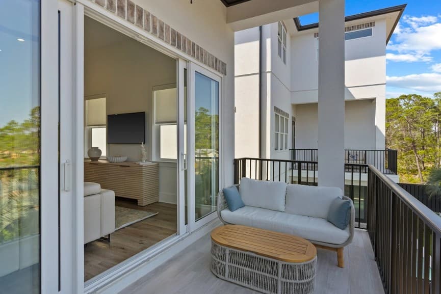 Lone Star Hideaway - Image 37