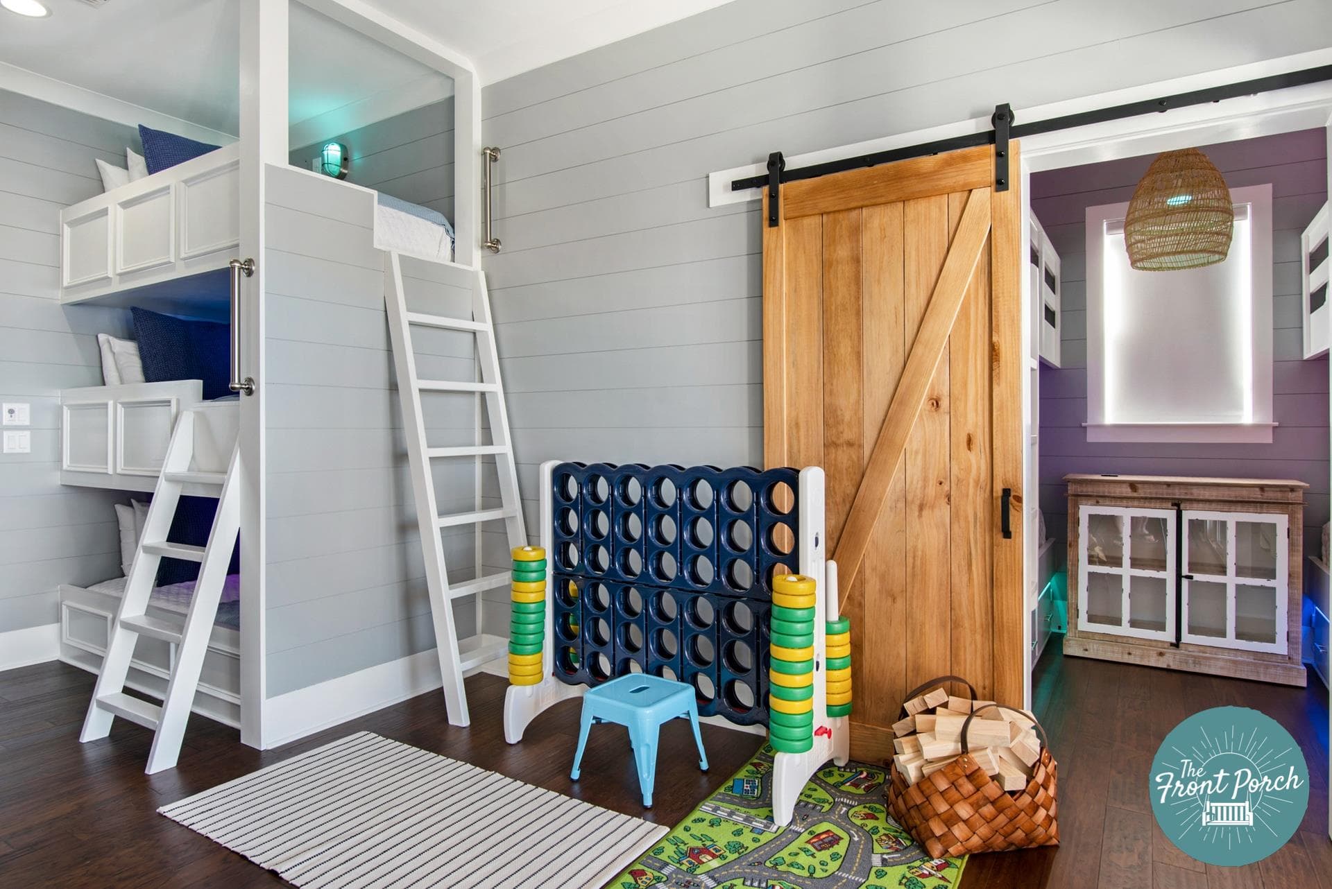 Front Porch Manor - Image 39