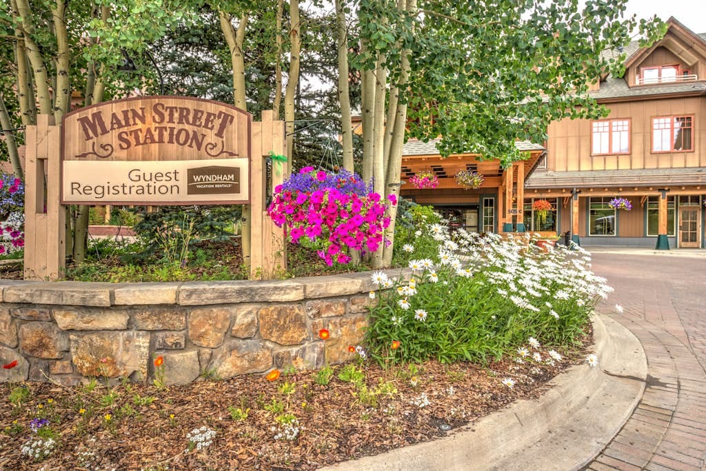 Main Street Condo #3401 - Image 27