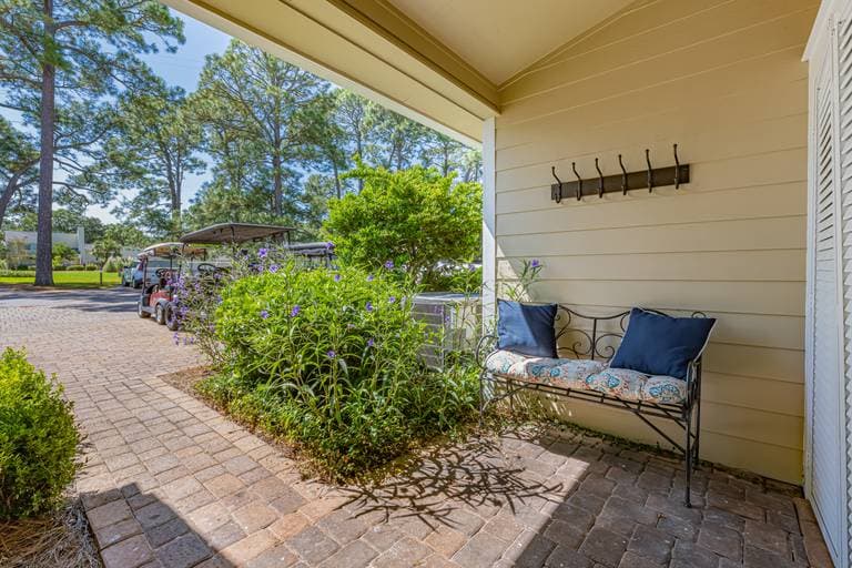 Bayou Townhome - Image 29