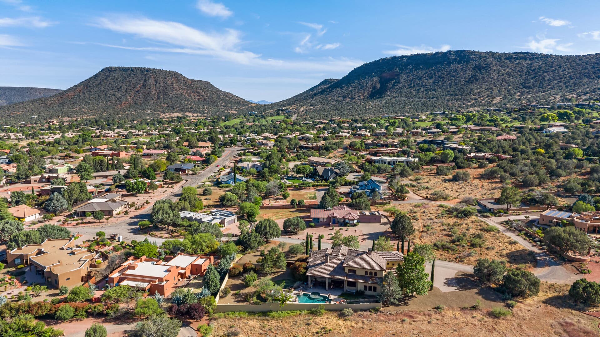 Sedona Tuscan Retreat - Image 3