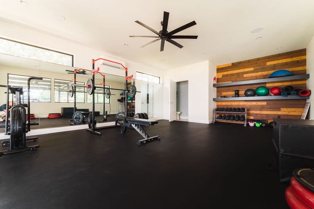 Some Kind of Wonderful Villa - Image 33