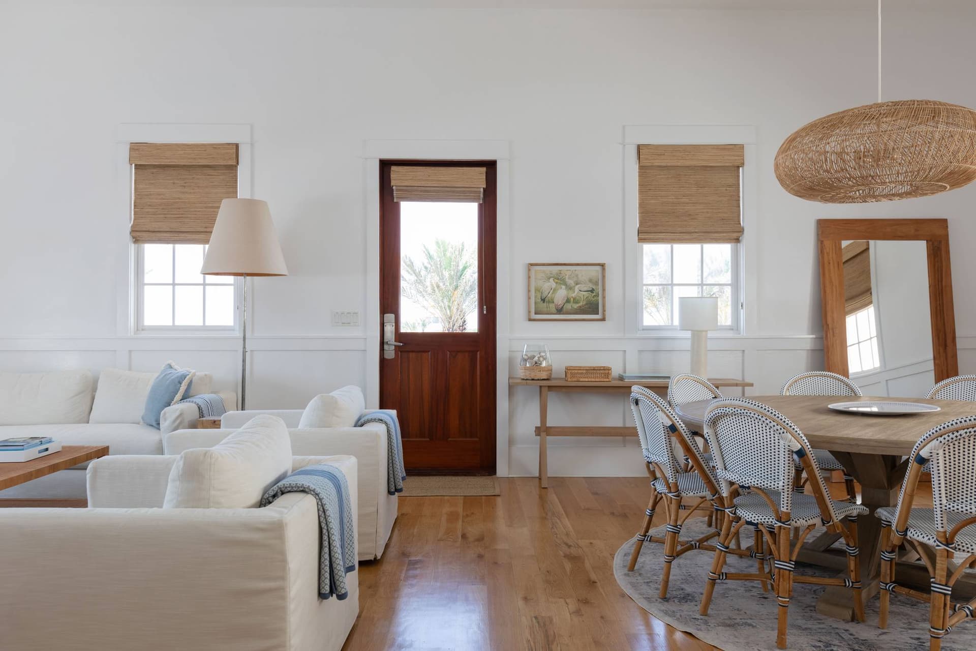 Center Stage - Image 7