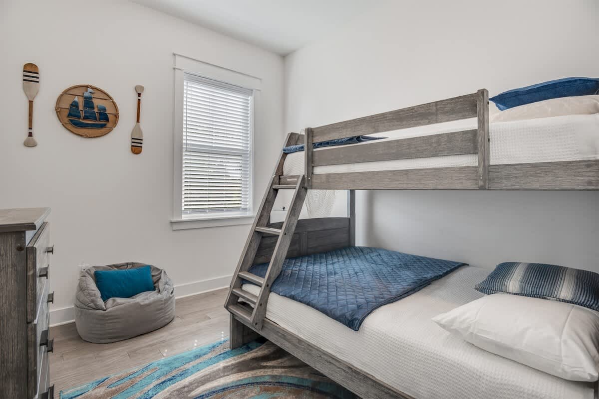 Feeling Tip Sea - Image 21