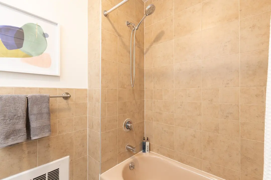 Cypress Court III - Image 15