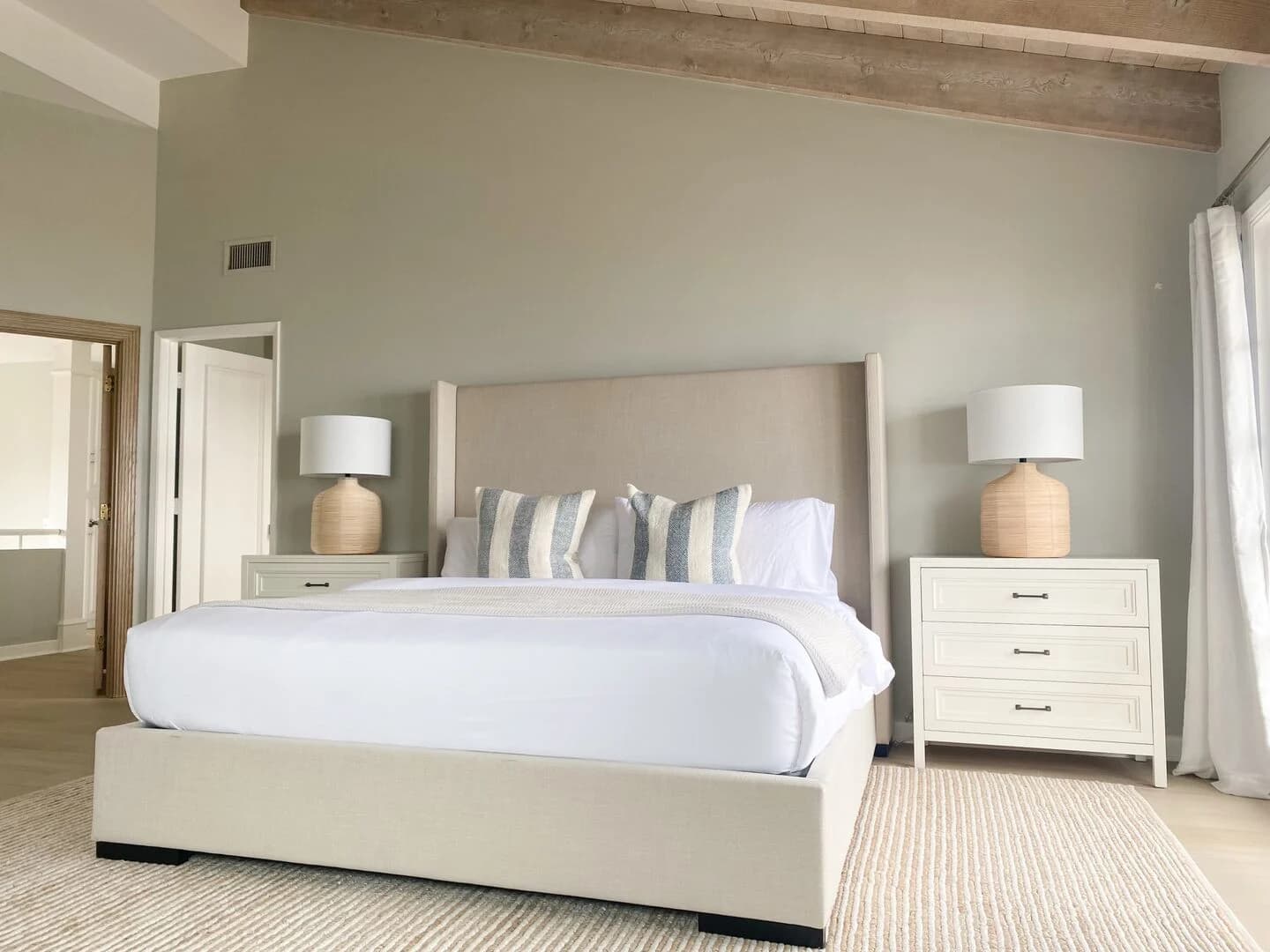 The Boat House - Image 19