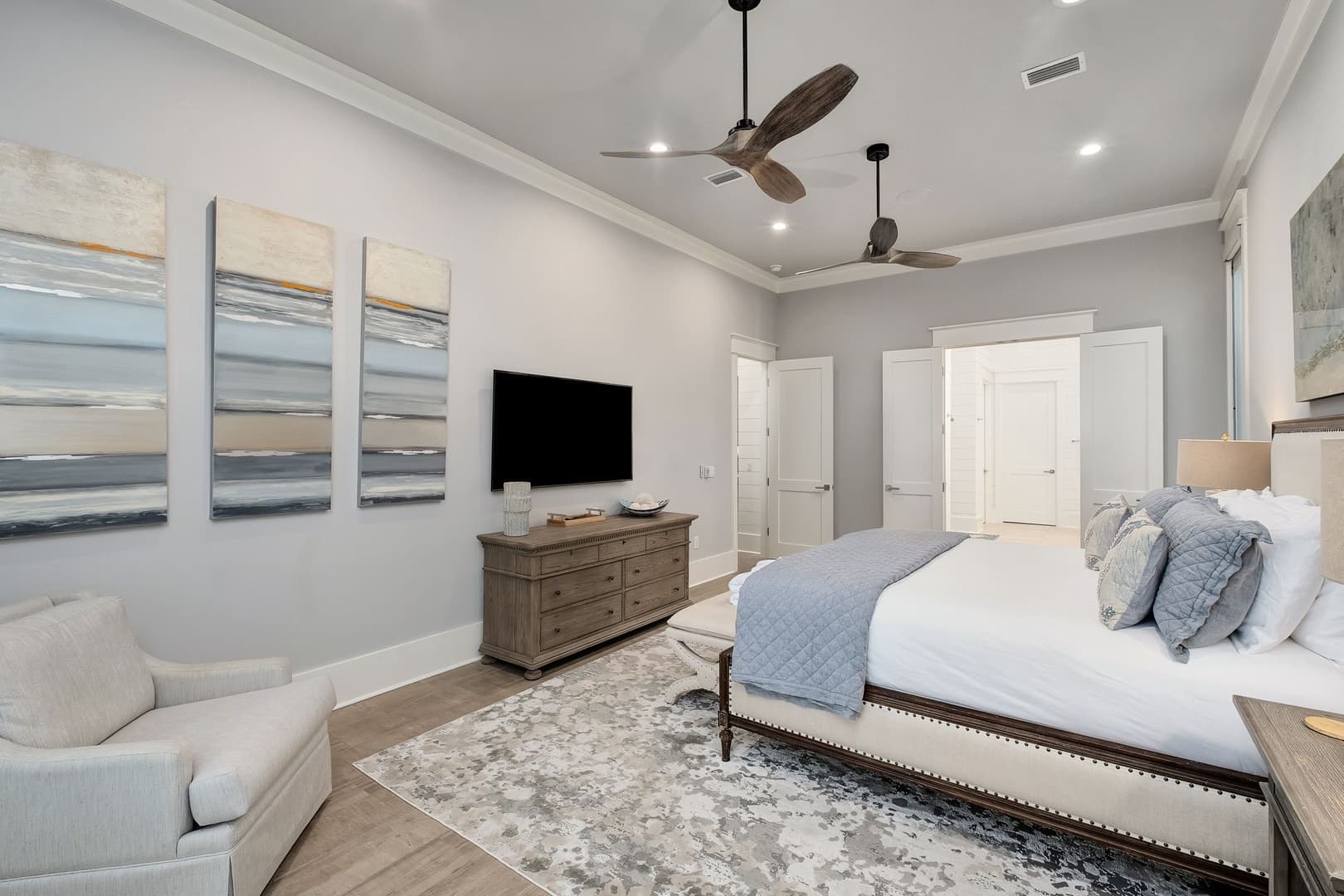 Seaside Serenity - Image 36