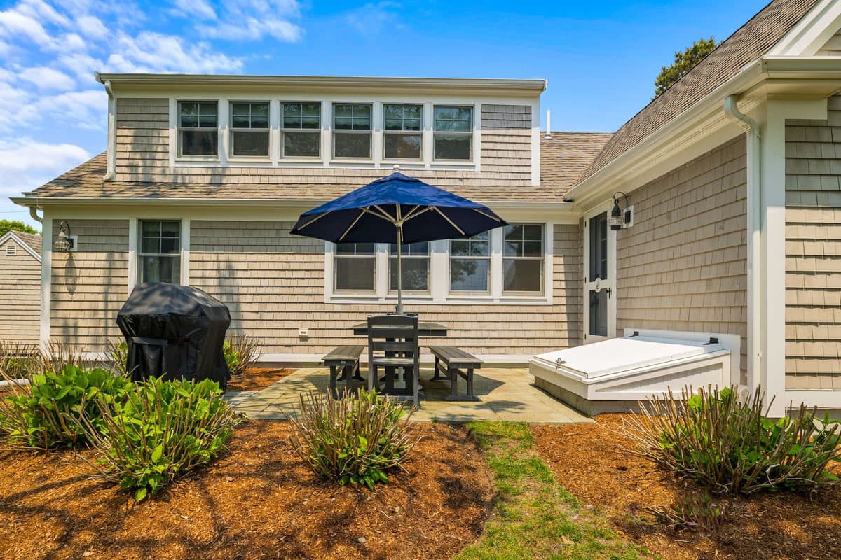 Port View - Image 22