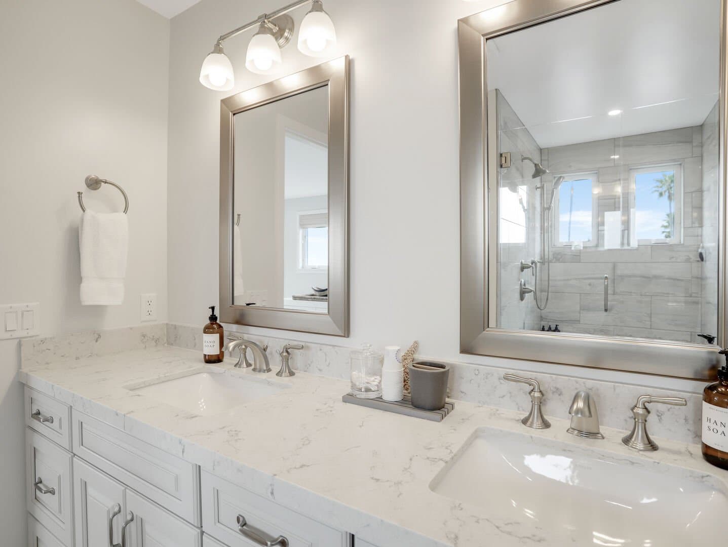 Wind and Sea - Image 23