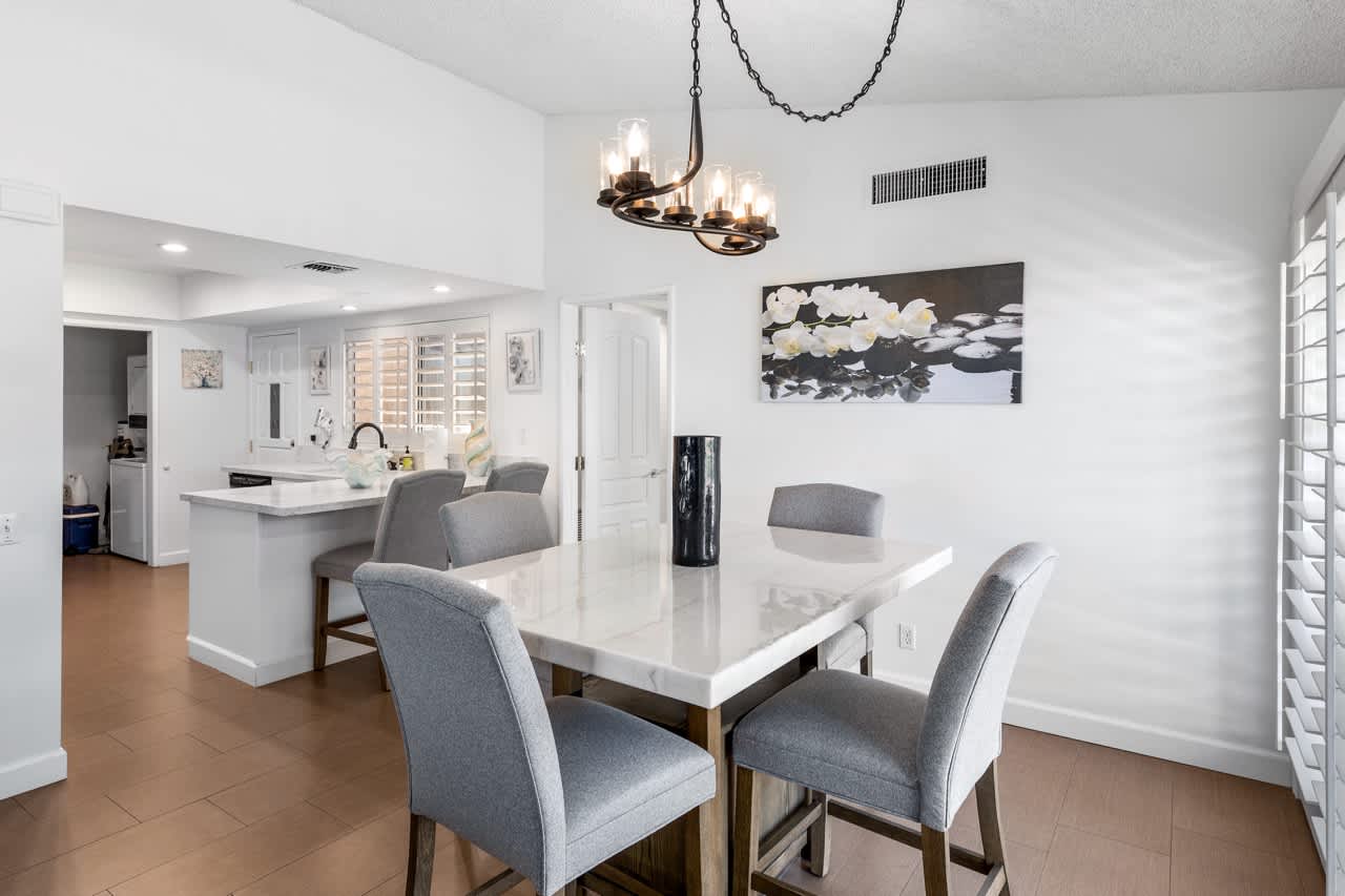 Desert Flower Condo - Image 9