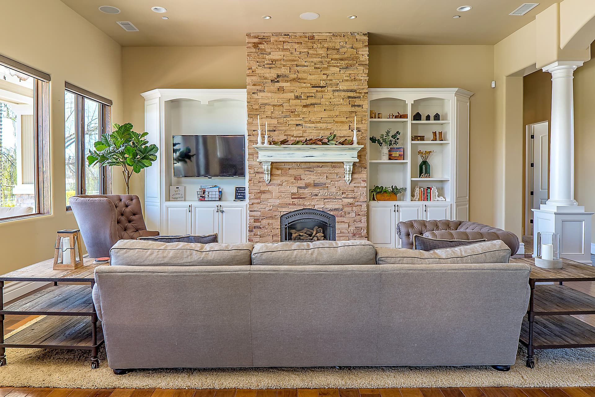 Frontier Farmhouse - Image 9