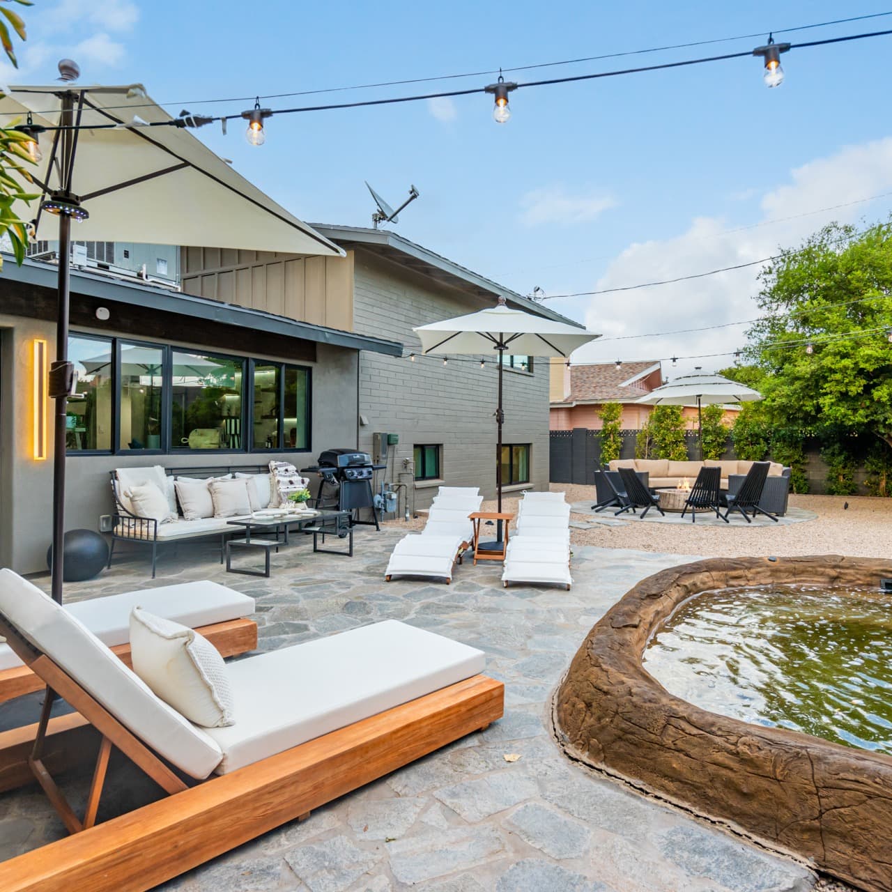 SolaNova Retreat - Image 32