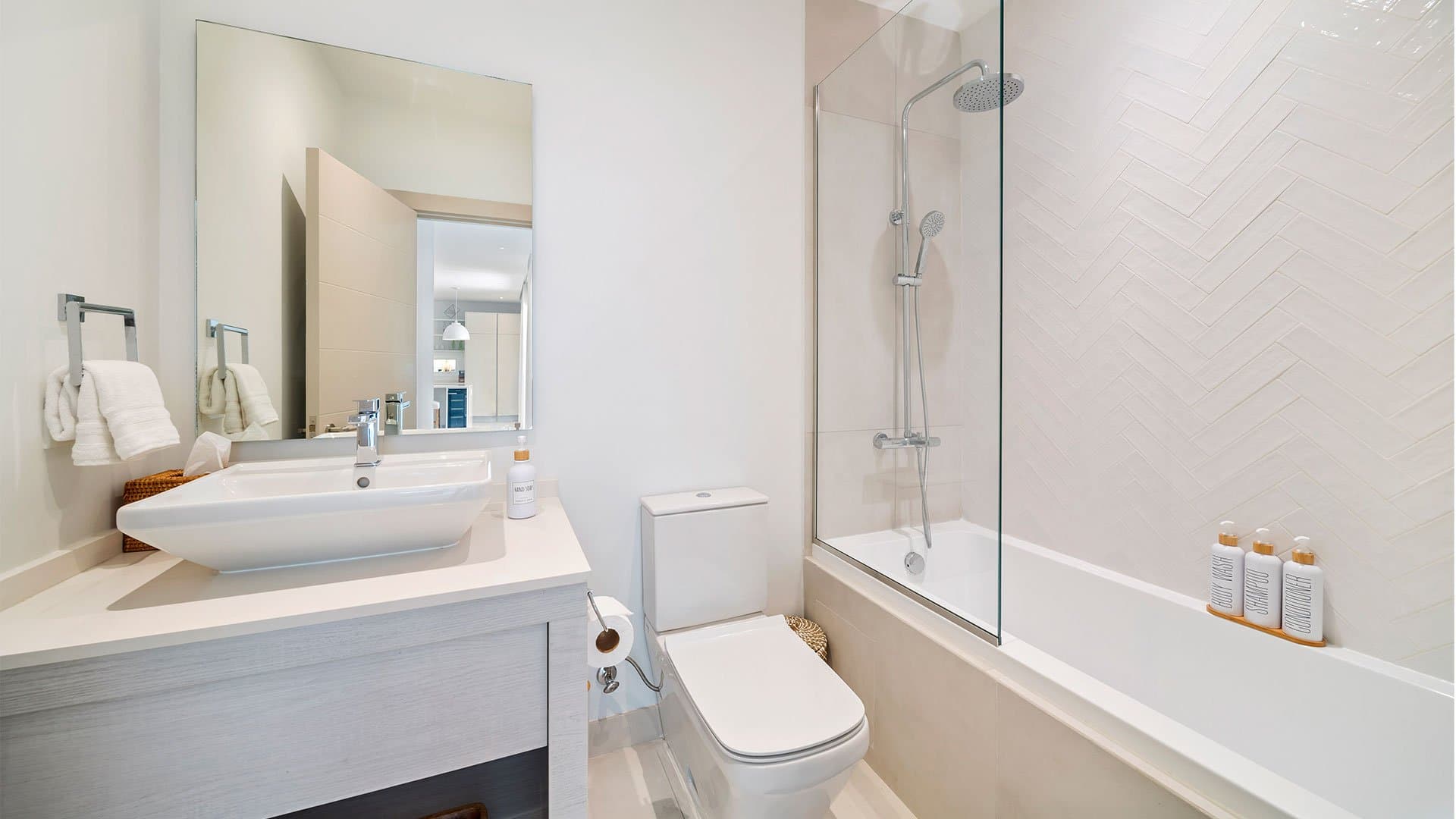 Porters Place #11 - Image 9