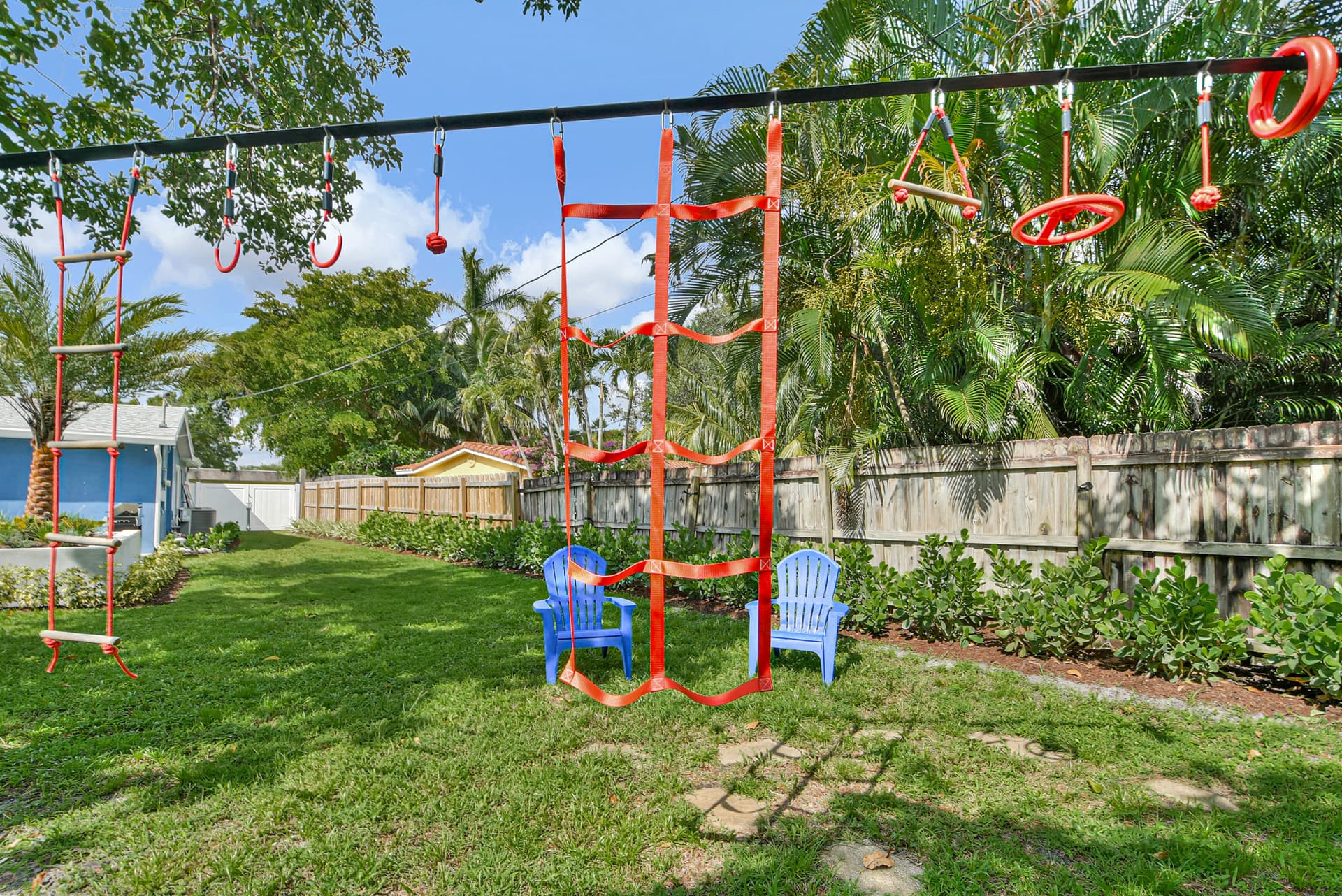 Bluebird House - Image 58