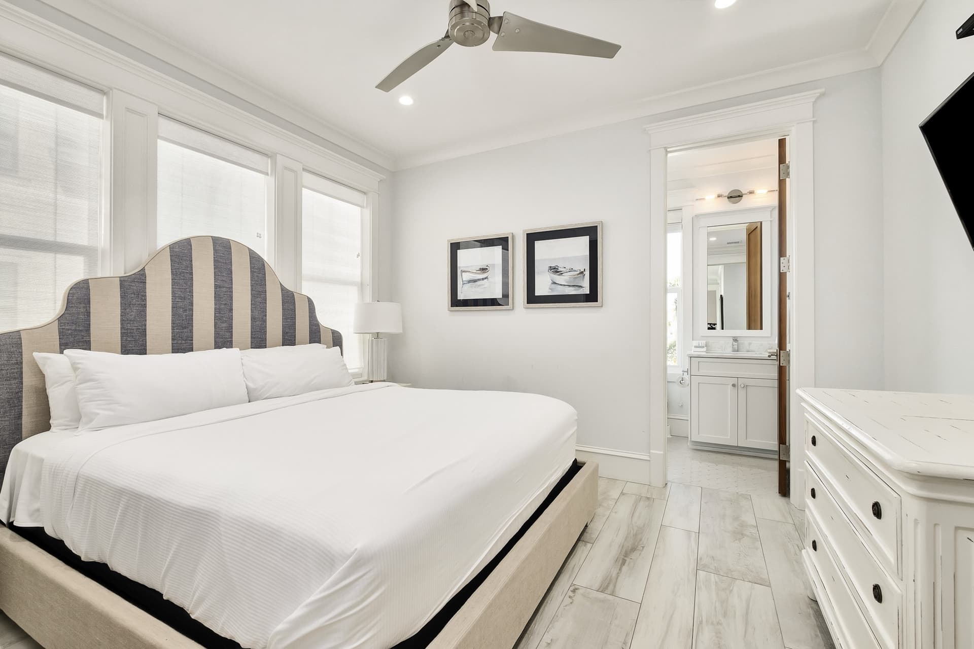 Casa Blanco - Image 29