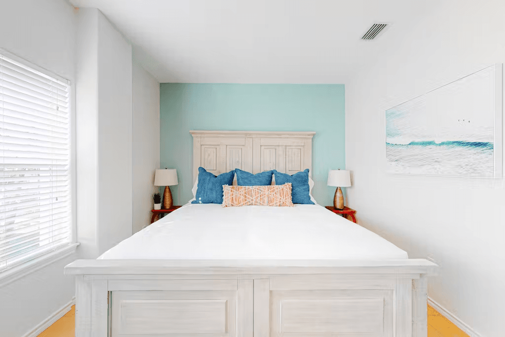 Star Beachside Condo #105 - Image 10