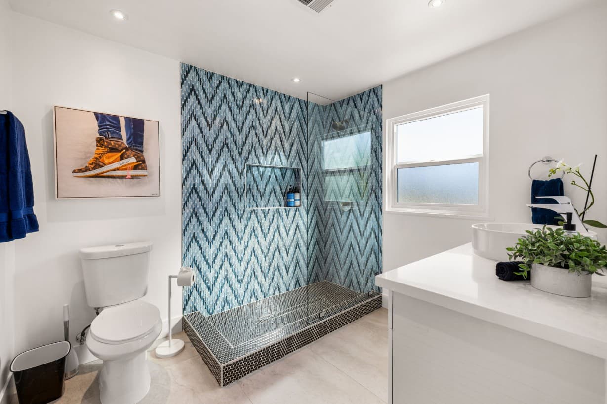 Escape Island - Image 36