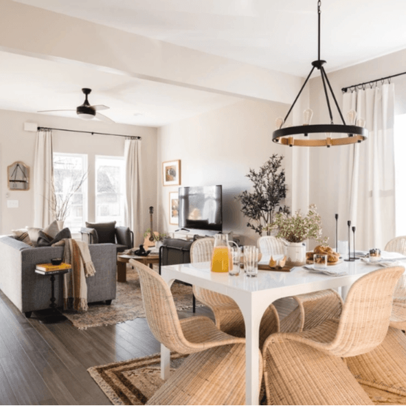 Brooks Home - Image 1