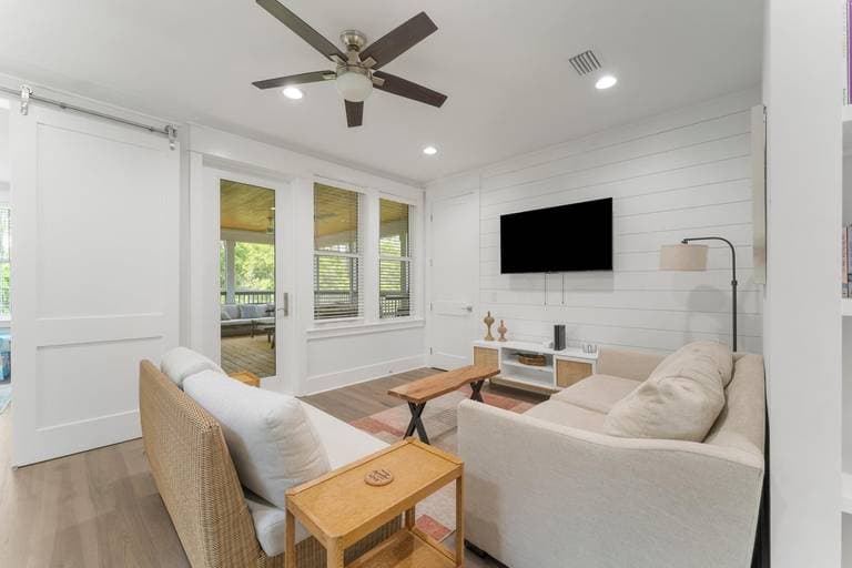 Wonderland at Treetop - Image 20