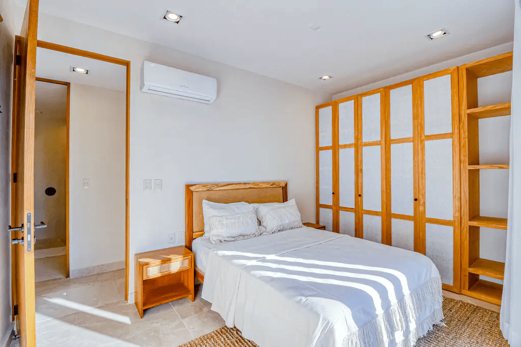 Wanderlust Meadows - Image 16