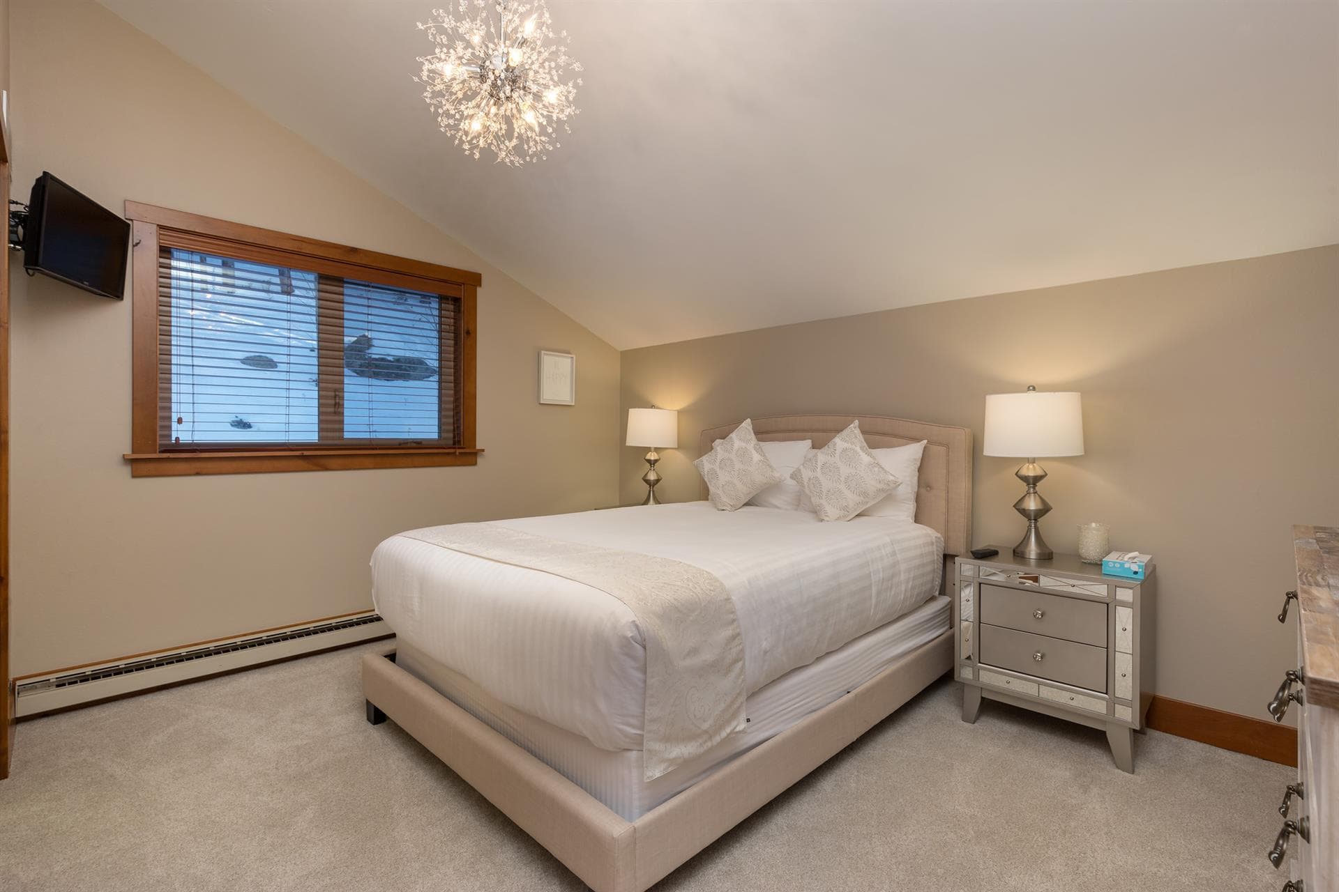 Crown Drive - Image 11