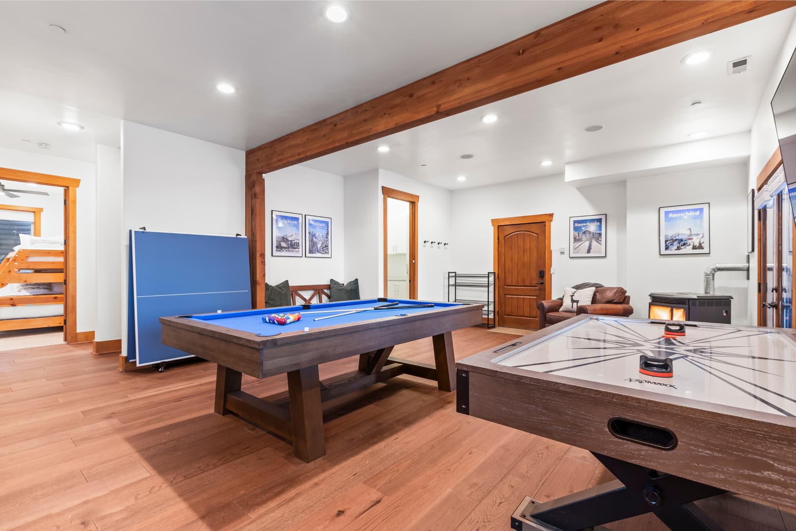 Unforgotten Utopia - Image 15