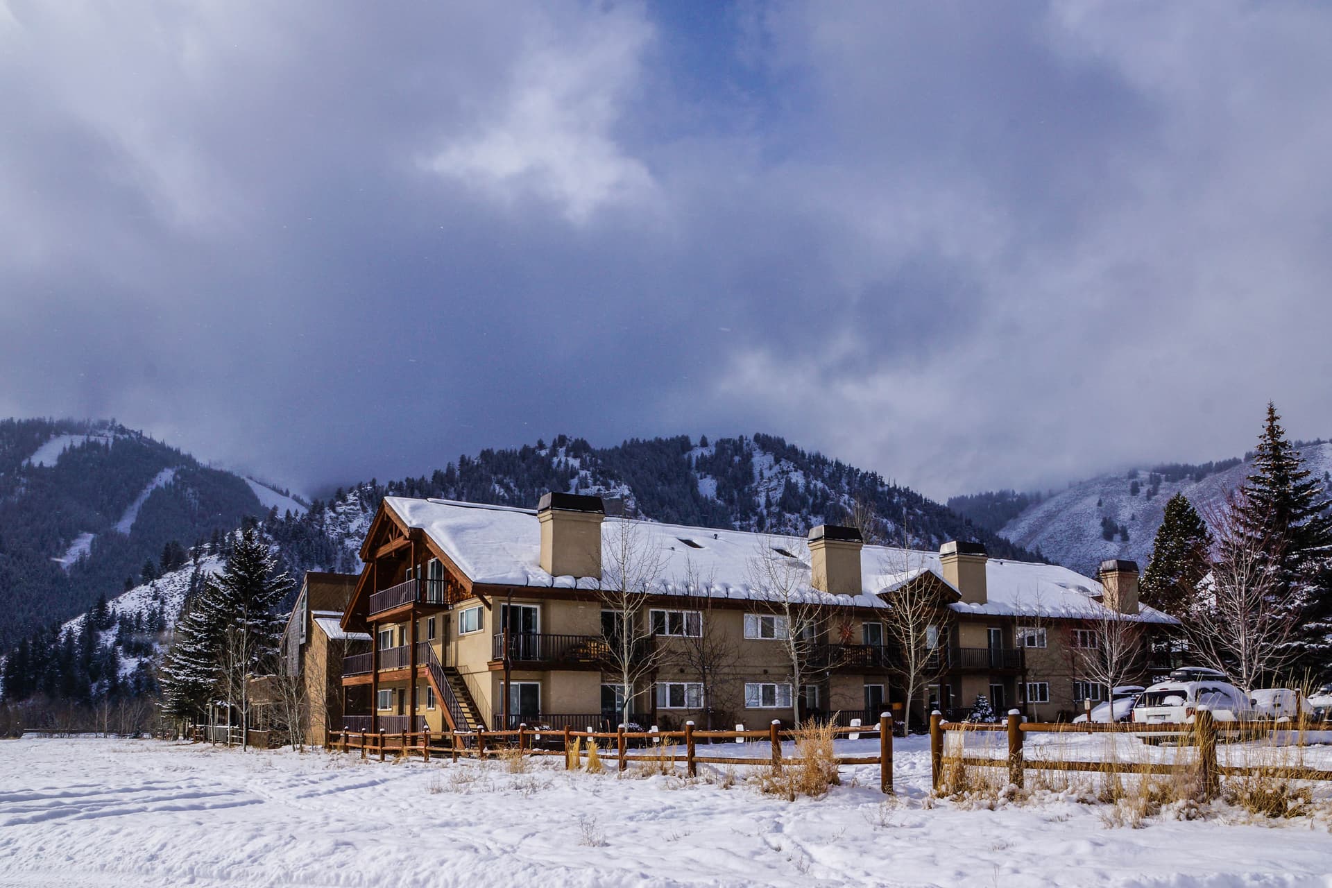 Walk to River Run Gondola - Image 36