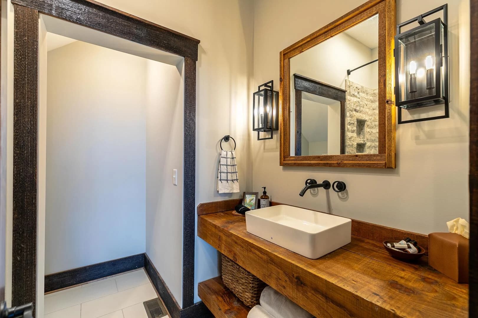 Elevated at Monteagle - Image 15