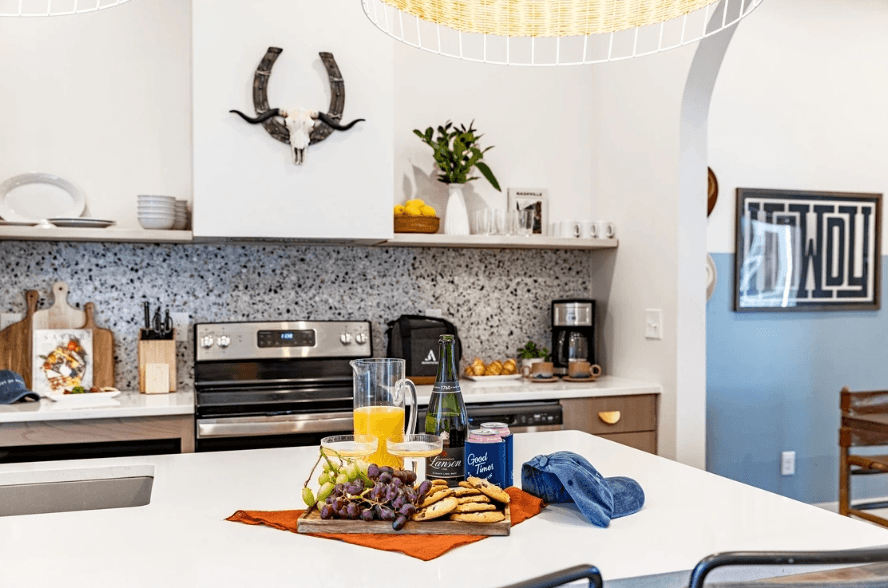 Swift Residence - Image 10