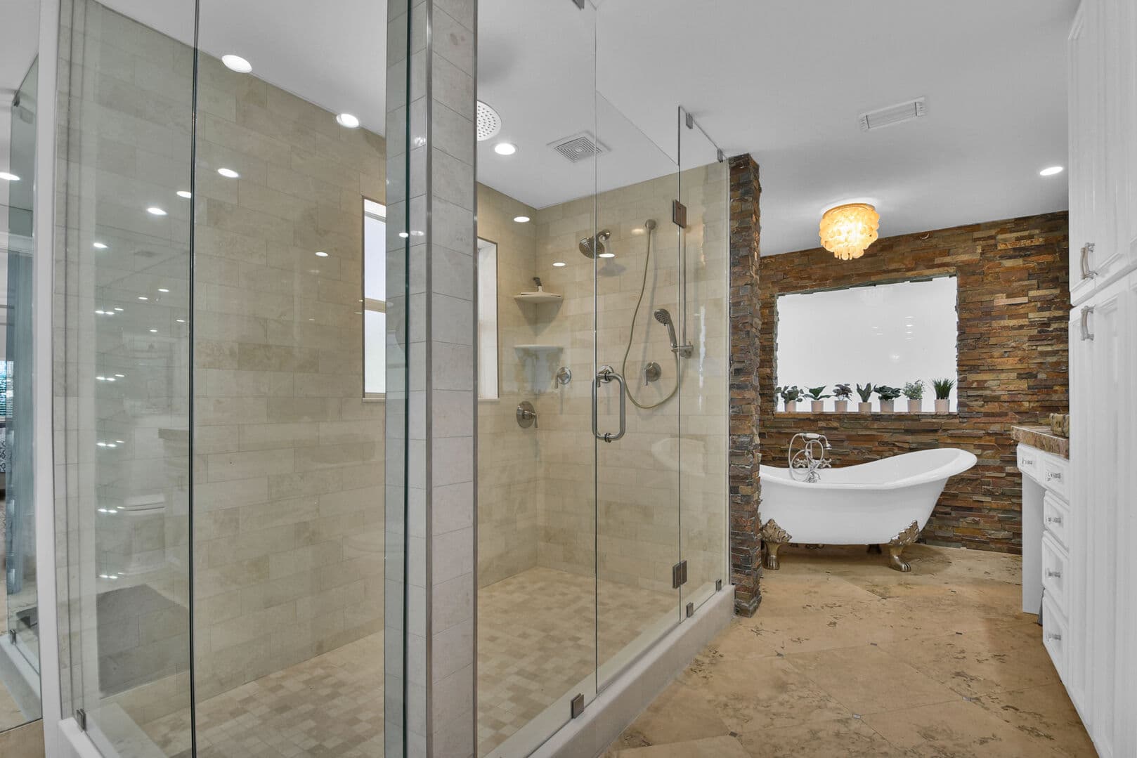 Lake Wyman House - Image 12