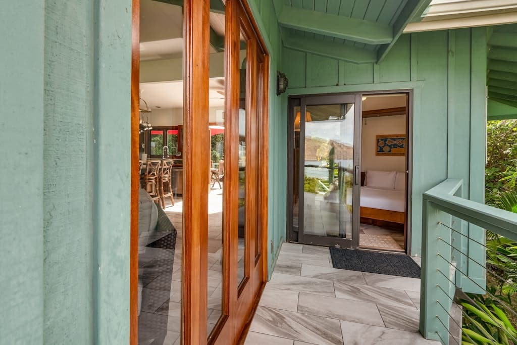 Manini Beachfront Getaway - Image 36