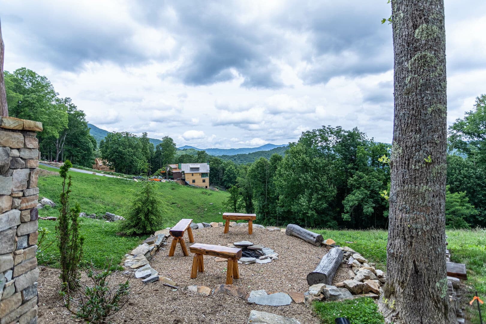 Lazy Bear Home - Image 29